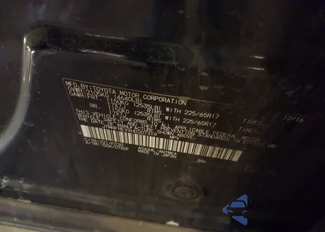 2017 Toyota Rav4 Xle из США, поврежденный, VIN JTMRFREVXHD207319